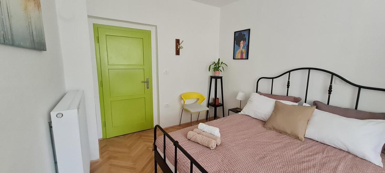 Nona Bb Bed & Breakfast Postojna Exterior photo