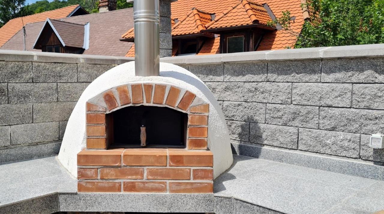 Nona Bb Bed & Breakfast Postojna Exterior photo